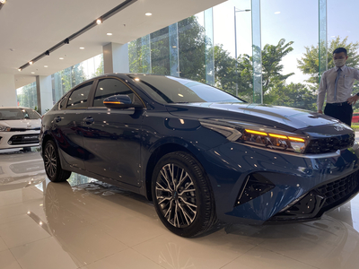 KIA K3 NEW 1.6 PREMIUM