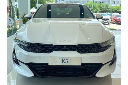 KIA K5 2.0 Premium
