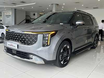 KIA New Carnival 1.6 Turbo Signature 7S