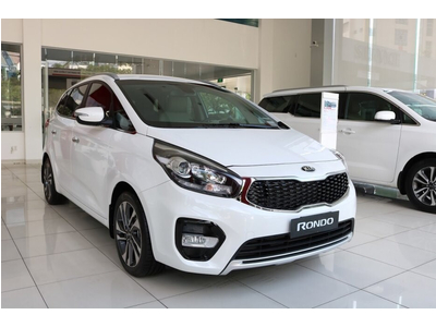 KIA Rondo 2.0 AT - Deluxe