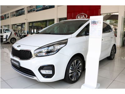 KIA Rondo Deluxe AT