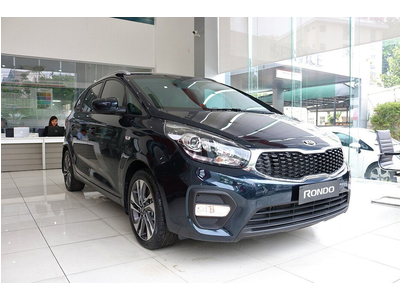KIA Rondo Standard MT