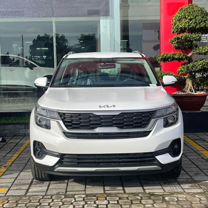 KIA Seltos 1.6 AT Deluxe