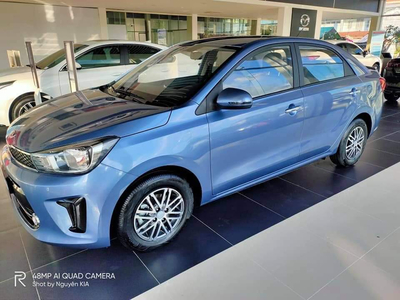 KIA Soluto MT Deluxe 1.4L