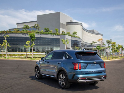 New KIA Sorento Signature 2.5G (6 Ghế Máy xăng nội thất Nâu)