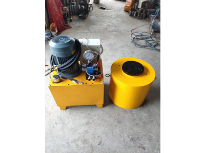 Kích thuỷ lực 300 tấn hành trình 150mm