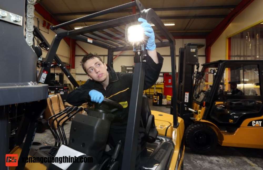 Kiểm tra đèn tín hiệu