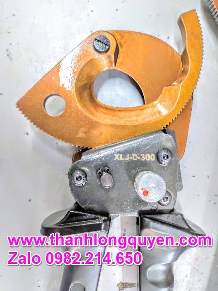 kìm cắt cáp nhông xlj-d-300 thao tác nhanh