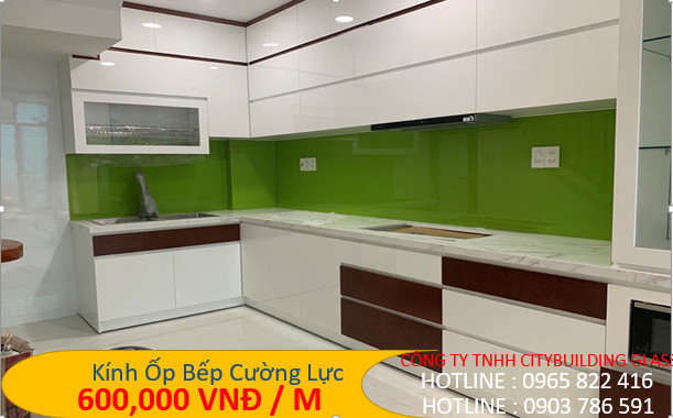 kính bếp màu xanh lá 
