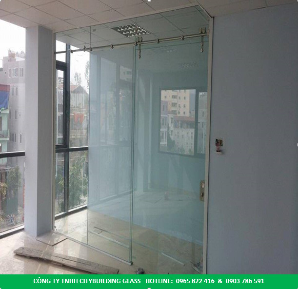 kính cường lực cửa lùa