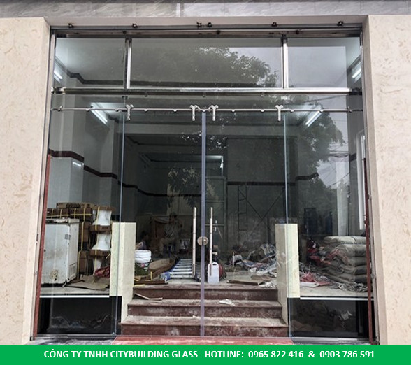 kính cường lực cửa lùa