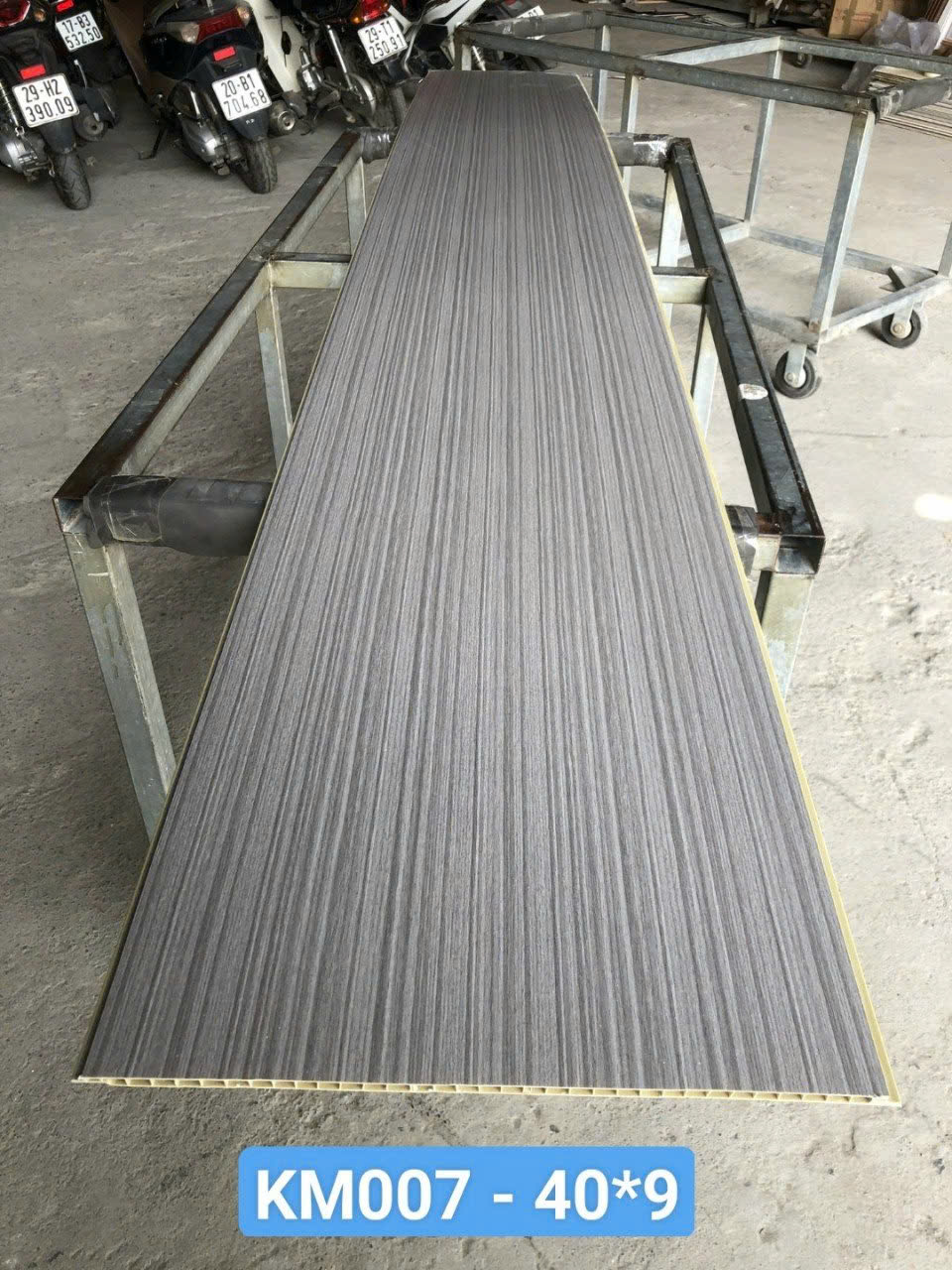 Tấm ốp nano lam sóng HT-NANO