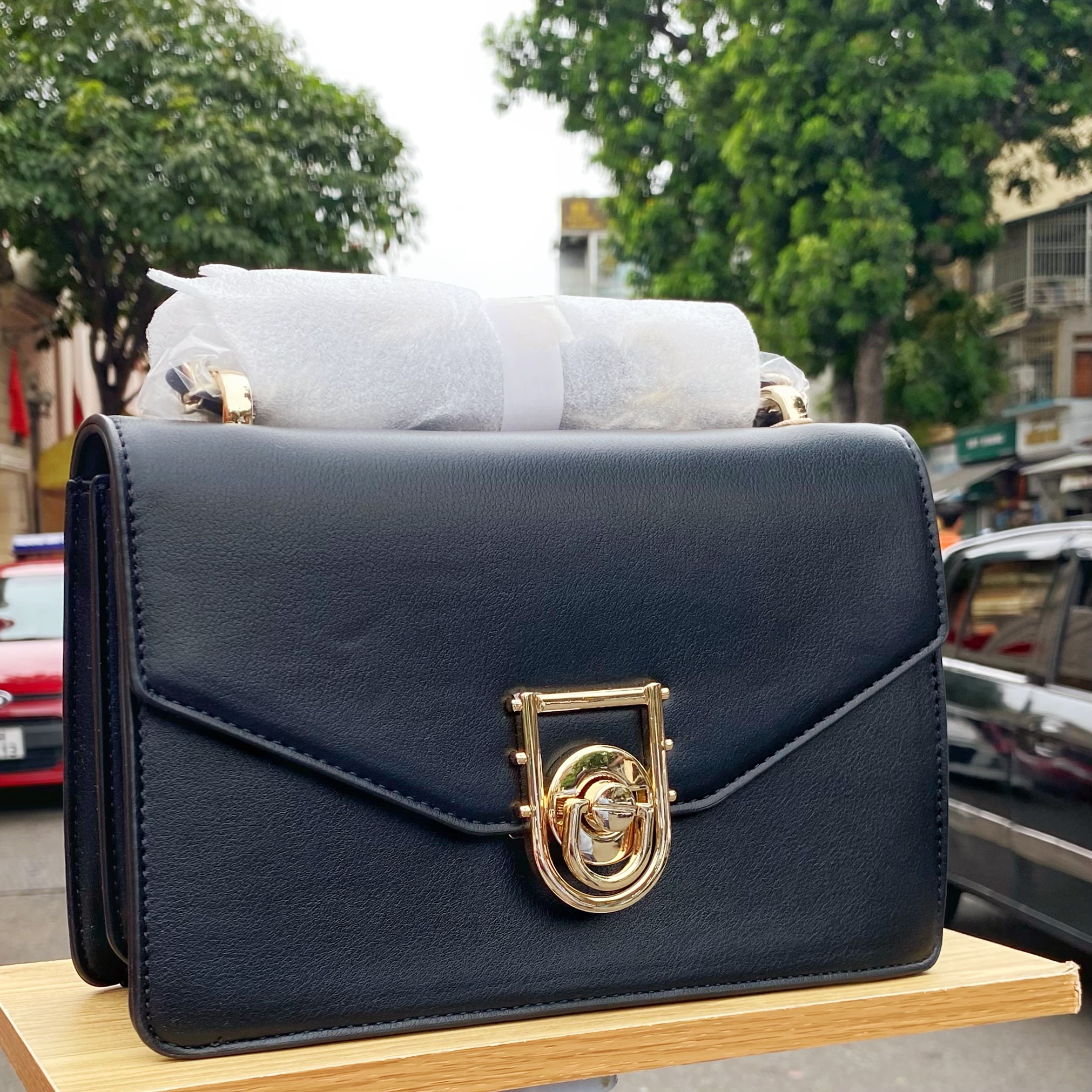 TÚI CẦM TAY / ĐEO VAI NỮ KUERMEI F1106B CHÍNH HÃNG