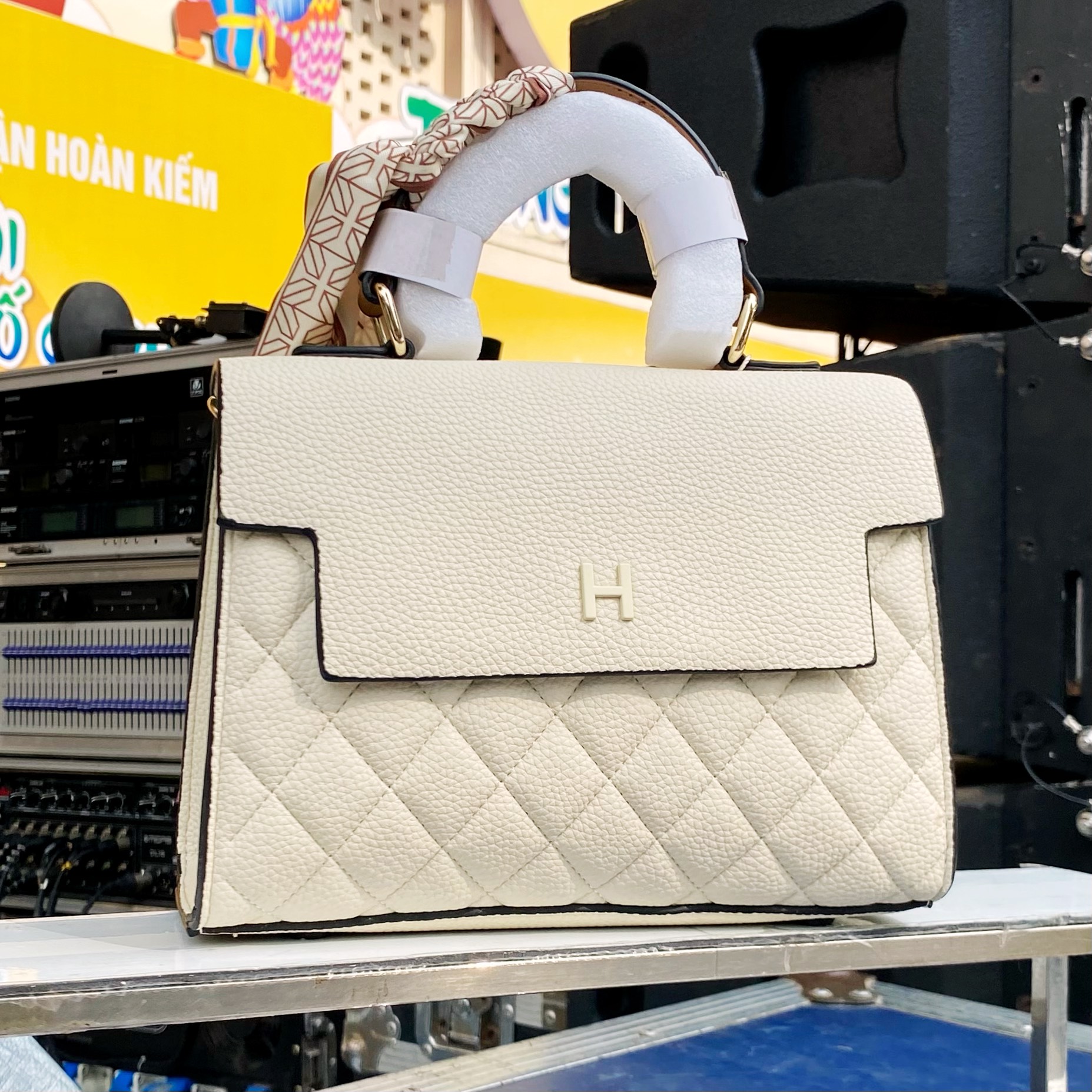 TÚI XÁCH ĐEO CHÉO KUERMEI F9897-6