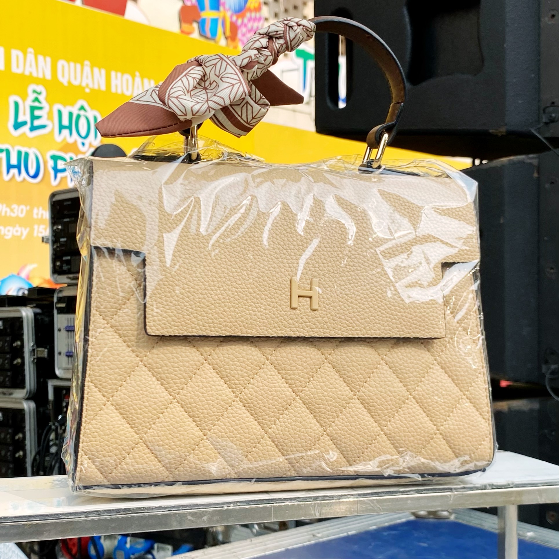 TÚI XÁCH ĐEO CHÉO KUERMEI F9897-6