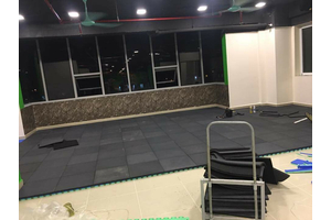Kỹ thuật thi công gạch cao su phòng gym