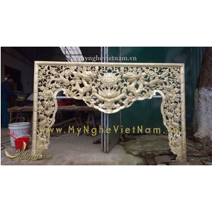 Làm cửa võng bằng đồng trang trí bàn thờ gia tiên theo yêu cầu