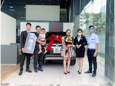 Lễ Bàn Giao Xe Khác Hàng Đào Tố Trinh