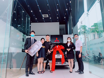 Lễ Bàn Giao Xe Khác Hàng Phạm Văn Hưng tại Phú Quốc