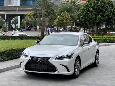 Lexus ES 250