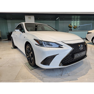 Lexus ES 250 F Sport