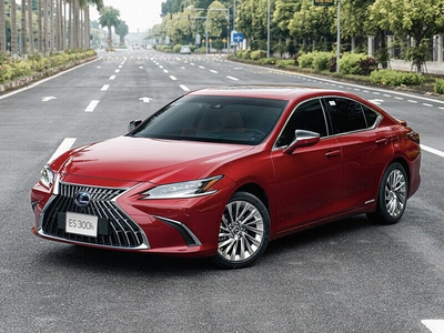 Lexus ES 300h