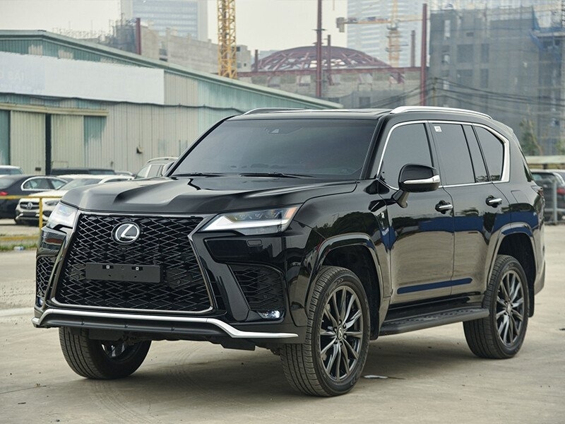 Lexus LX 600 F Sport