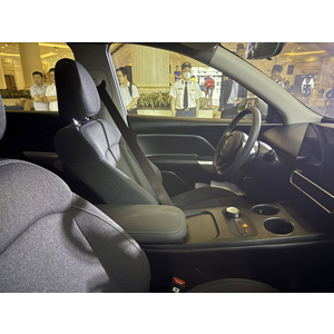 Vinfast Limo Green 7 chỗ