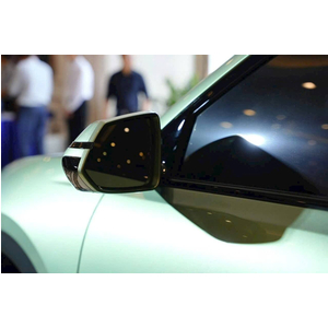 Vinfast Limo Green 7 chỗ