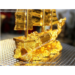 Thuyền đồng mạ vàng cao 16cm
