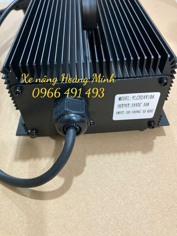Bộ sạc xe nâng điện Hangcha Pin Lithium YLCH24V10A, Sạc pin Lithium YLCH24V10A, AIMBJ150-741000-000 phích cắm EU
