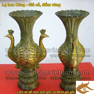 Lọ hoa đồng Đôi Công, tai công, lọ hoa đồng giả cổ, vật phẩm trang trí cao cấp