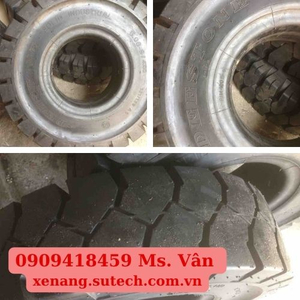 Lốp xe nâng đặc Deestone