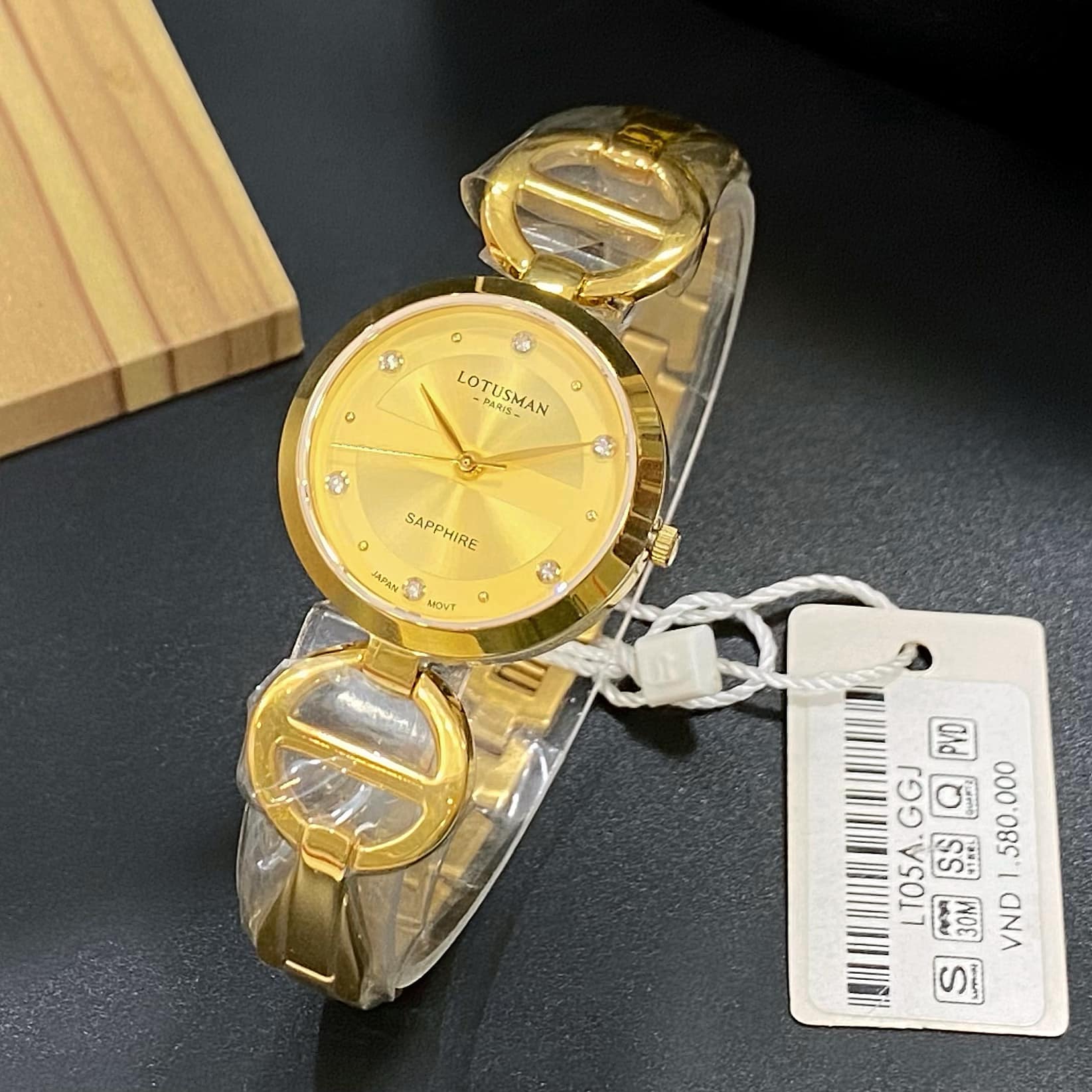 LT05A.GGJ | Đồng hồ nữ Lotusman Lắc Tay Chính Hãng