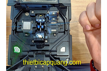 Lực kéo căng của máy hàn quang Comway