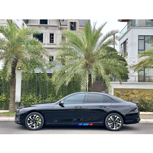 Vinfast Lux A Baxe 2020