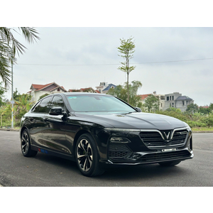 Vinfast Lux A Baxe 2020