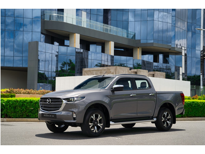 LÝ DO NÀO GIÚP MAZDA BT-50 CHINH PHỤC KHÁCH HÀNG