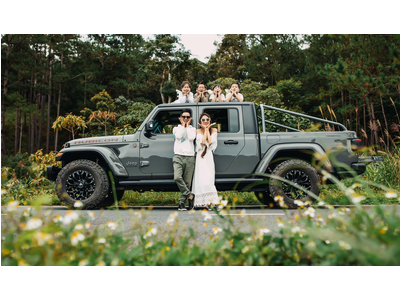 LÝ HẢI ĐÓN SINH NHẬT ẤM CÚNG TẠI ĐÀ LẠT