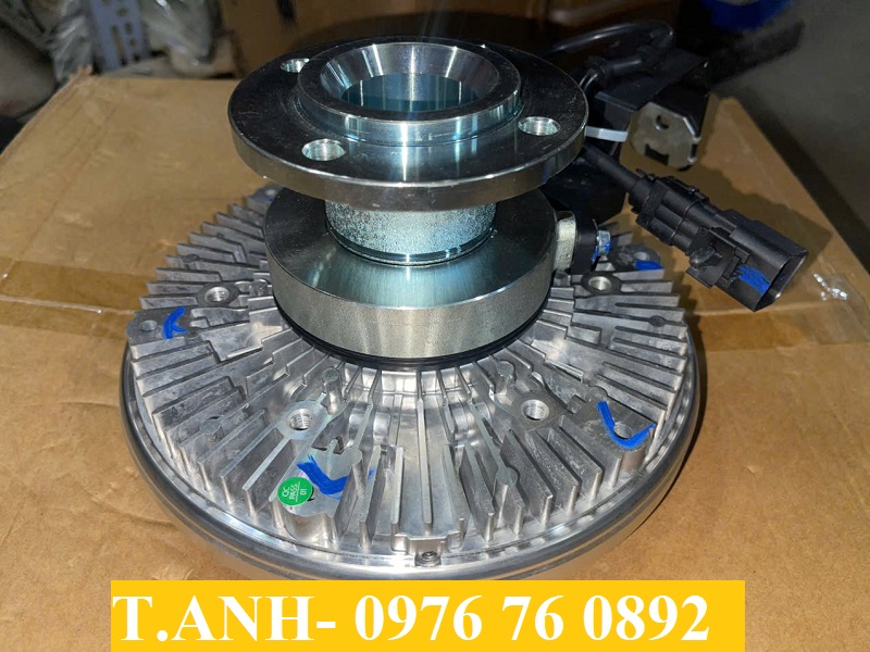 Ly tâm Hyundai xe đầu kéo Xcient Trung Quốc