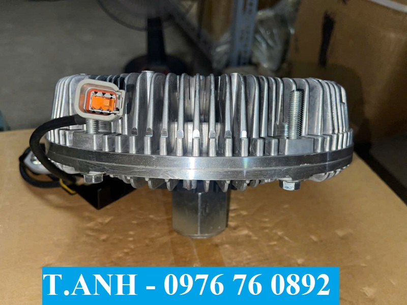 Ly tâm xe đầu kéo Mỹ