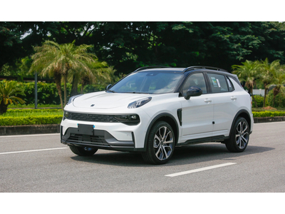 Lynk & Co 01: SUV đô thị 5 chỗ, công nghệ an toàn châu Âu và trải nghiệm khác biệt