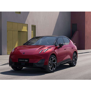 Lynk & Co 02