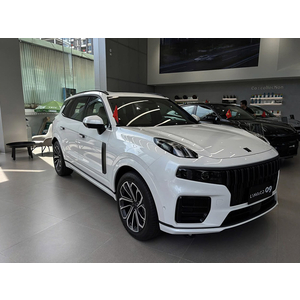 Lynk & Co 09