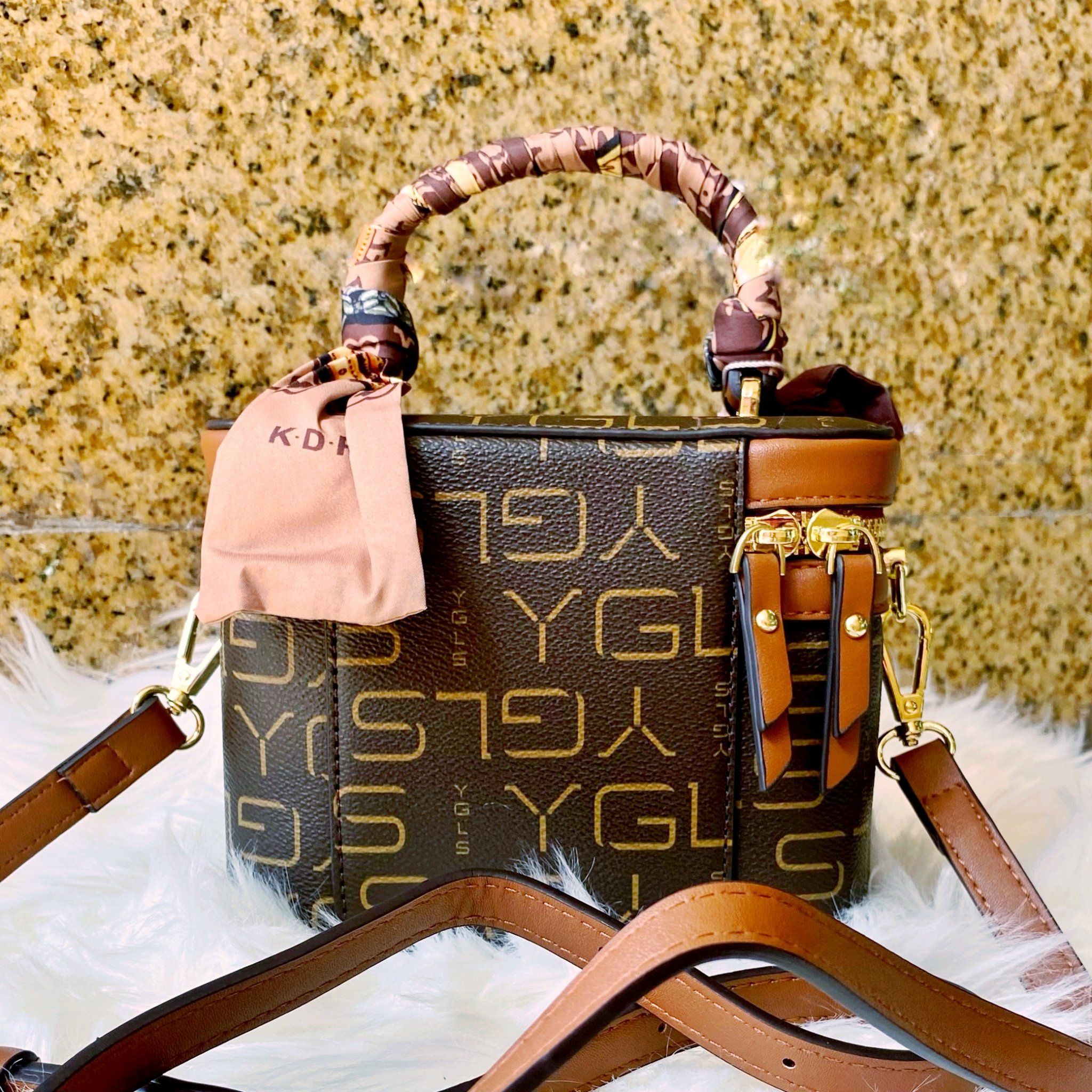 TÚI XÁCH TAY / ĐEO VAI NỮ MÃ 3065