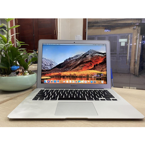 Macbook Air 2017 13.3’’ I5 Ram 8G SSD 128G Full AC 21/12/ 2021