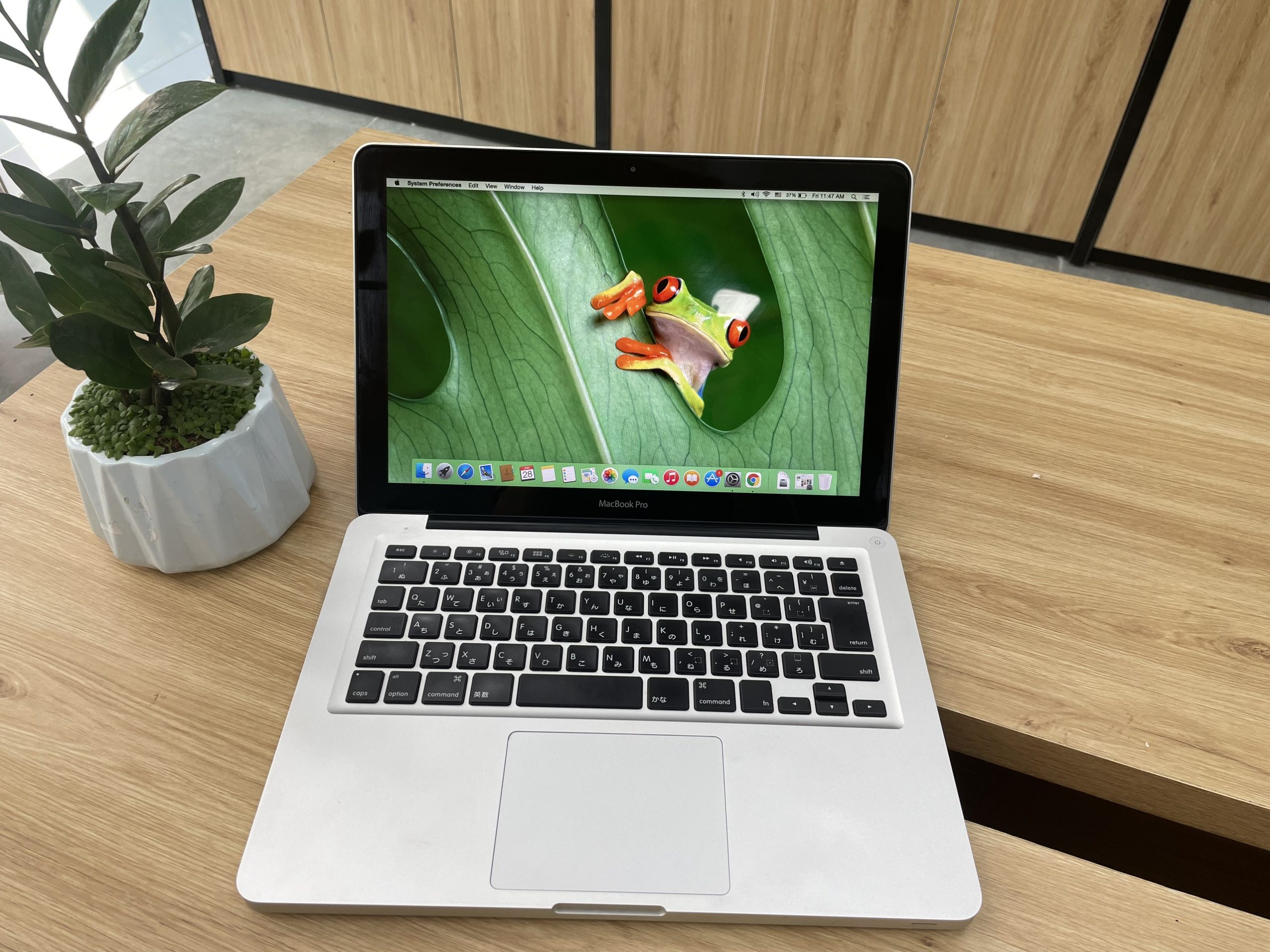 Macbook Pro 2011 MD314 | i7~2.8GHz | Ram 8G / SSD 128G | 13.3 HD