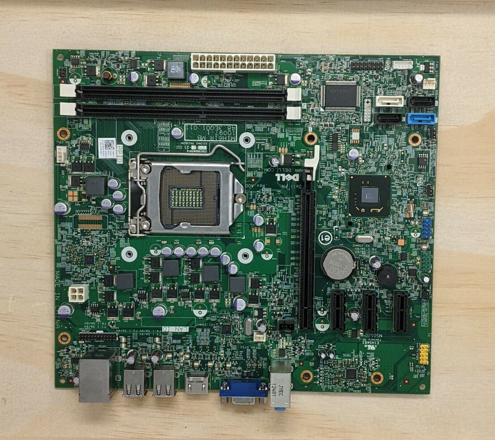 Scheda Video Professionale AMD FirePro V3900 1GB GDDR3 Per Dell Optiplex Small Form Factor