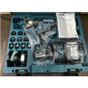 Máy ép cos thủy lực dùng pin MAKITA TC300D