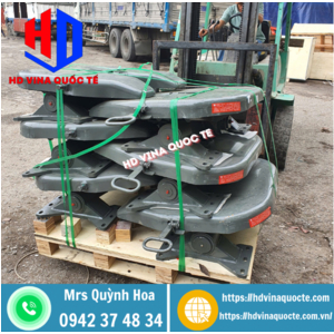 Bán mâm mooc 4 chiều. Bán các loại mâm mooc 90, 50. Mâm 12, 16 lỗ ốc. Mâm mooc dày 12mm,14mm. Bán mâm mooc xe đầu kéo. Bán mâm mooc ( mâm kéo mooc)